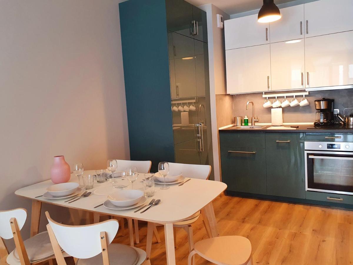 Apartament Lazur - 365Pam Apartment Kolobrzeg Luaran gambar